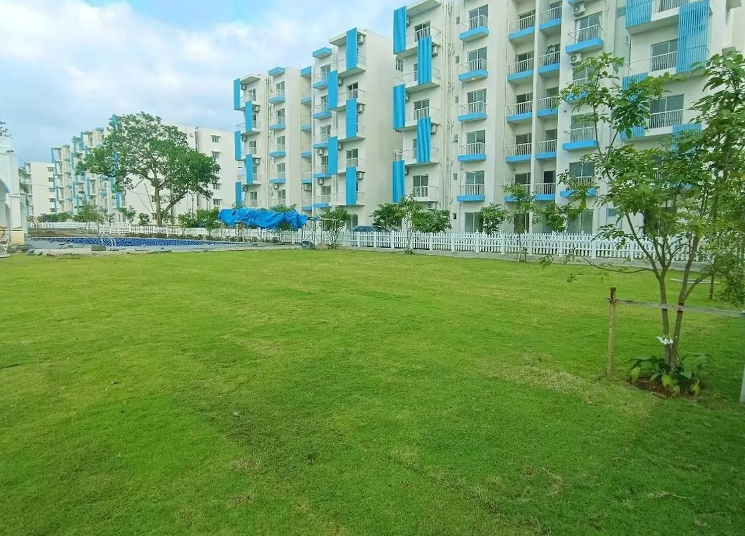 Santorini Resort Art Of Living Apartment Negombo 48