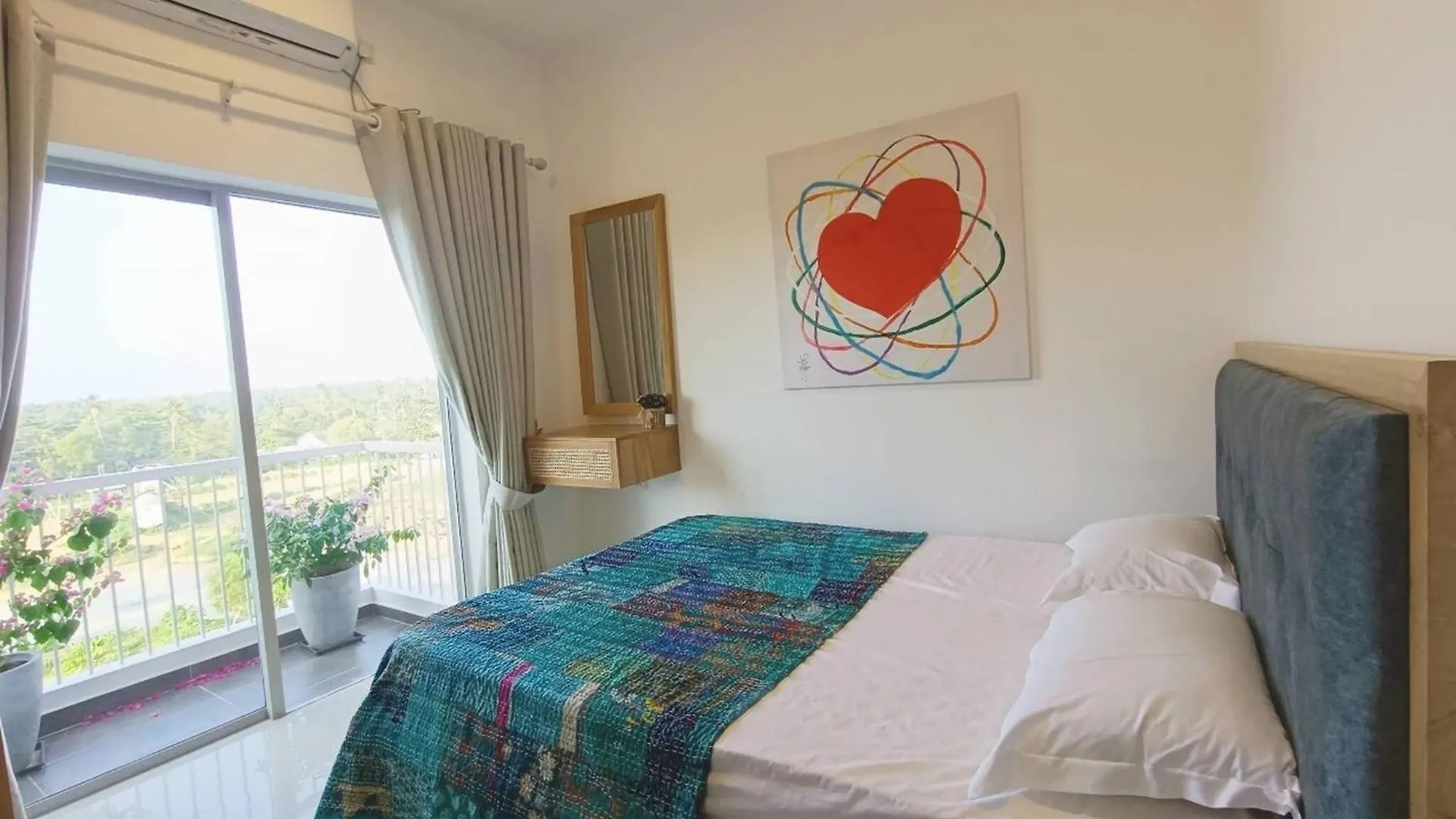 Santorini Resort Art Of Living Apartment Negombo 48